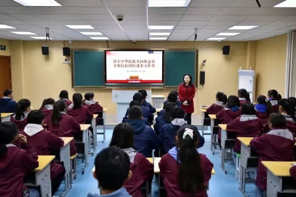 泰州口岸中学迁建图片