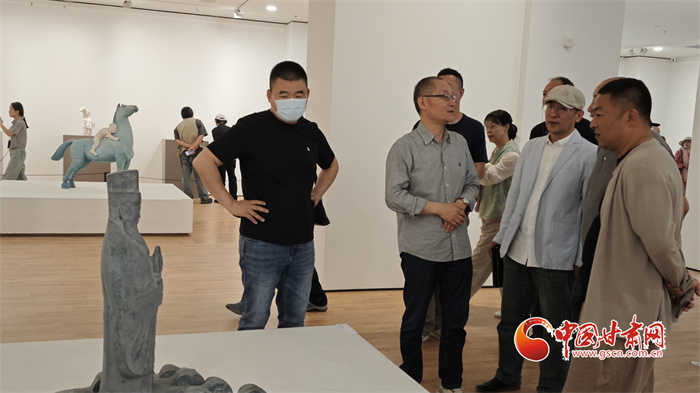 甘肃简牍博物馆"丝路印迹"雕塑艺术作品展开展
