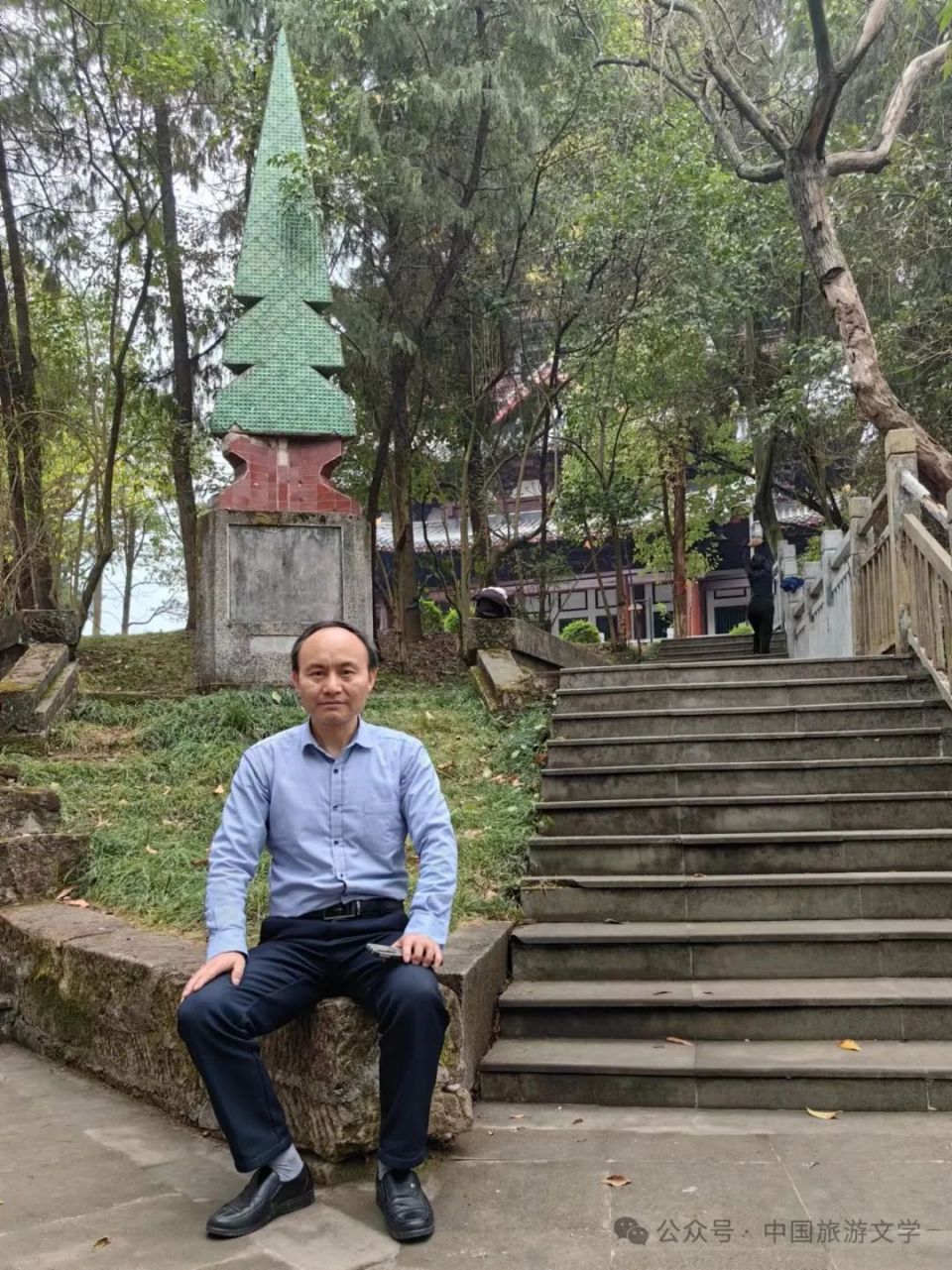 行走丨巴中南龛游记_腾讯新闻