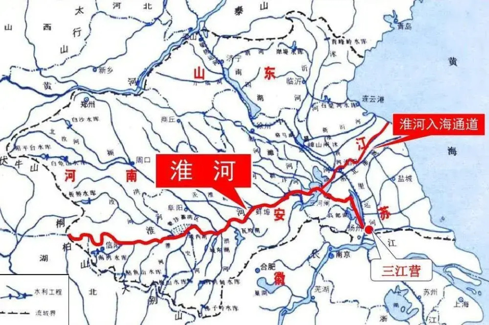 淮河自西向东,流经河南,安徽,江苏,所经之地多为平原,造就了"淮流顺轨