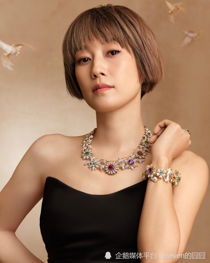 39岁文章与新女友近照曝光,女方酷似姚笛,比马伊琍更年轻漂亮