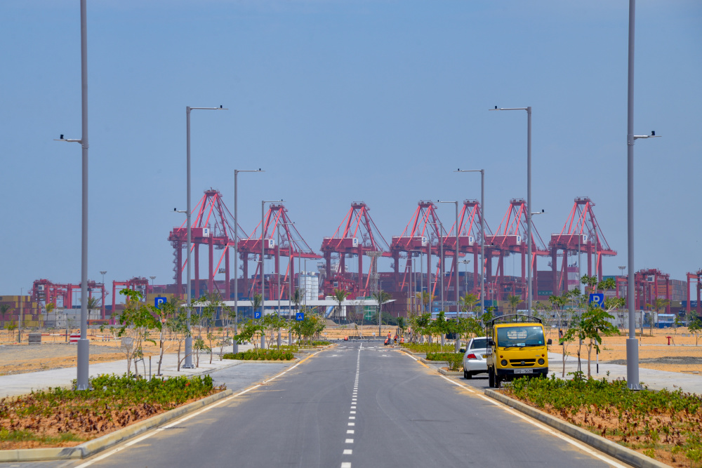 探访建设中的斯里兰卡科伦坡港口城_腾讯新闻