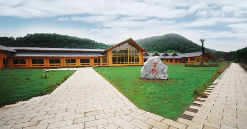 青龙渔业▲裕龙湾景区▲琵岩山景区5月19日至21日推出以下精品旅游