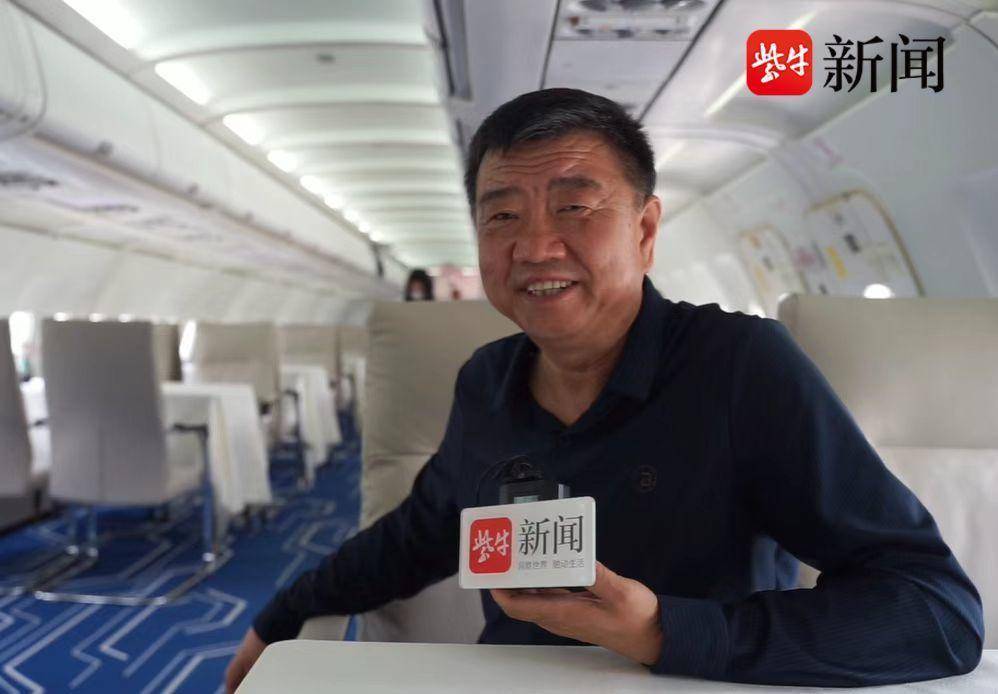 空客A320“降落”苏州石湖景区，体验者可进入驾驶舱“开”飞机