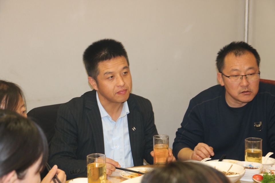 祝贺张师放心鲜肉西景园分店开业大吉大利