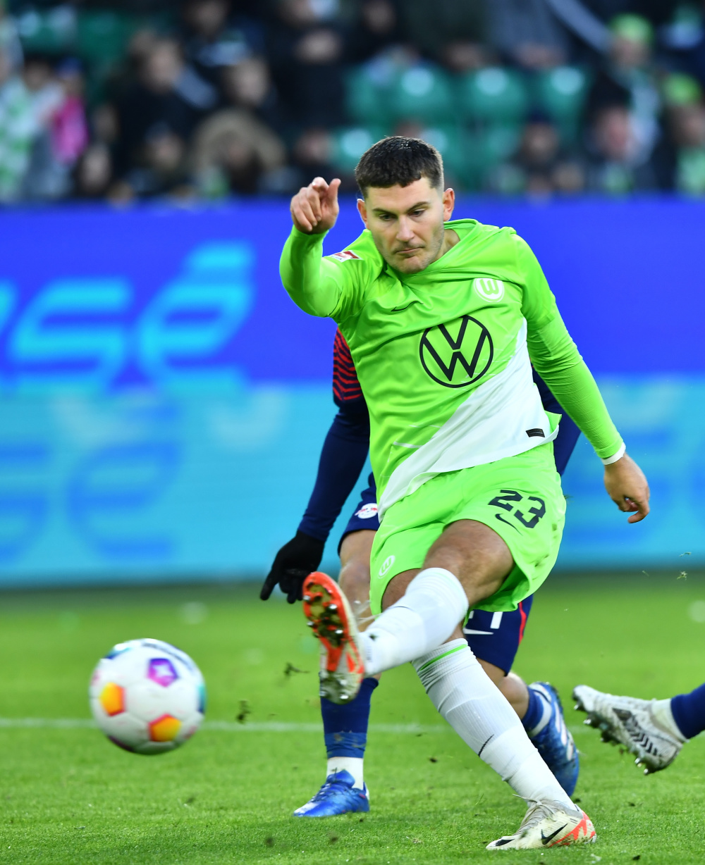 足球——德甲:沃尔夫斯堡胜莱比锡_腾讯新闻