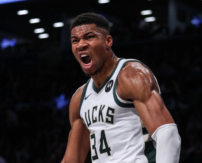 1,字母哥完成个人本赛季首次50 得分,刷新个人本赛季