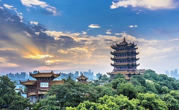 看完长安三万里你还会觉得黄鹤楼不好玩吗