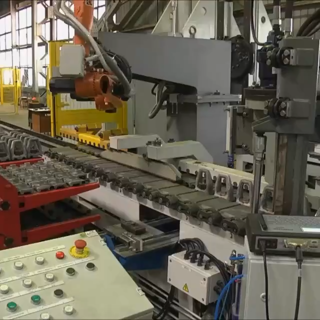 厂包括下塔吉尔乌拉尔机车车辆厂,哈尔科夫机械制造厂/马雷舍夫工厂