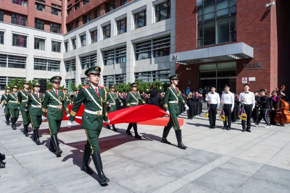 解放军航天大学图片