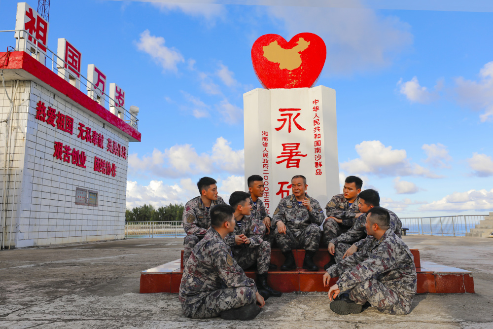 青岛老兵李文波,三十三载守望深蓝 "永暑礁守礁王"荣耀退役