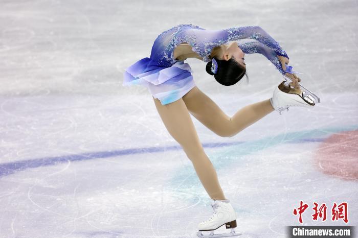 日本花样滑冰三浦佳生图片