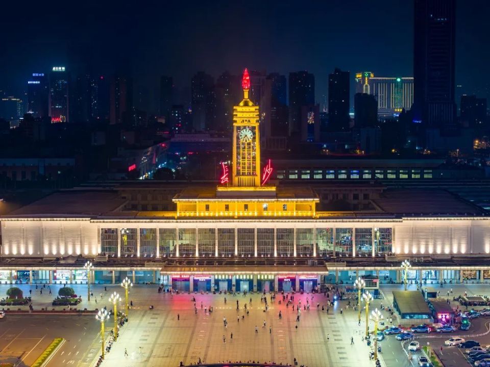 长沙火车站梁山(好摄梁山)长沙市摄影家协会会员