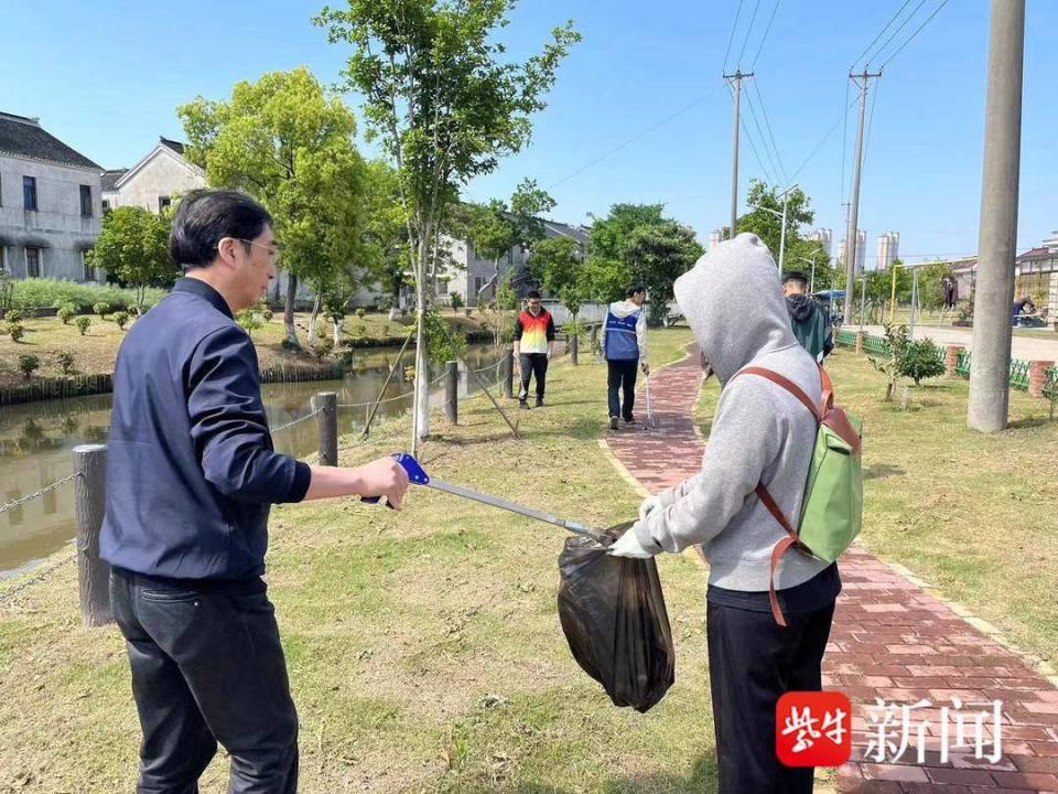 常熟市碧溪街道浒东村开展"五一面对面"主题实践活动