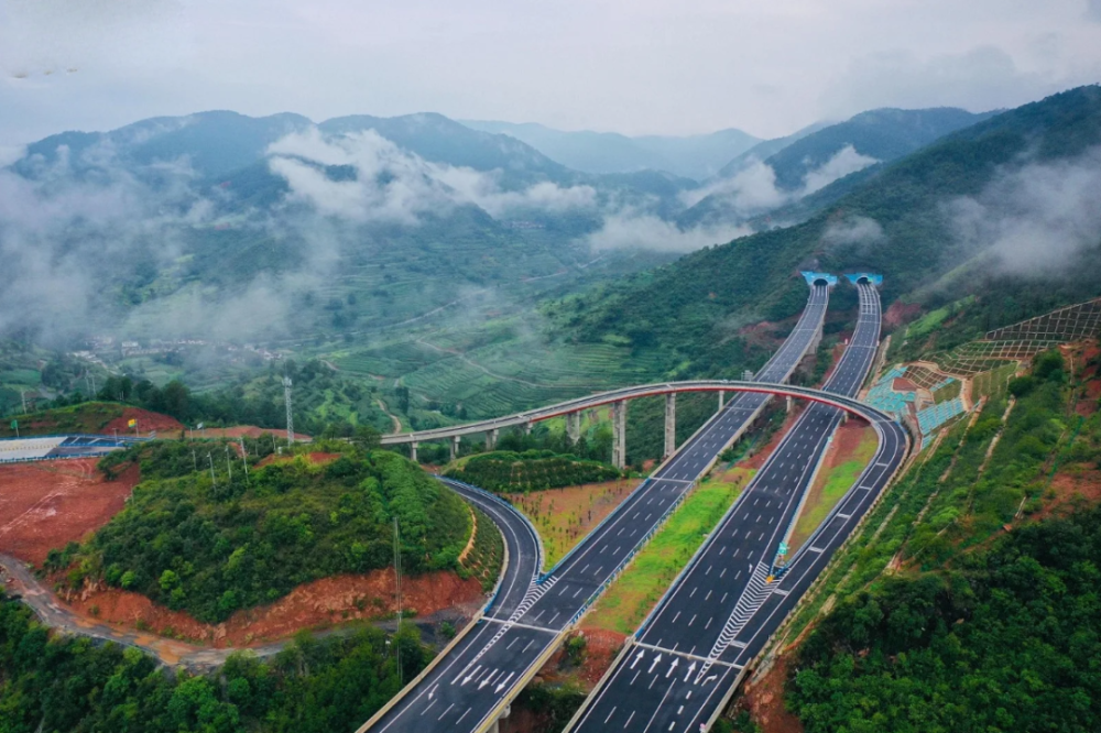 25618億大理至攀枝花高速公路楚雄段項目開標