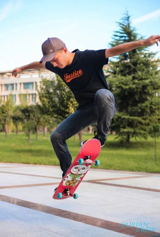 城市滑报 | 延安滑板:滑板圈需要新血液,年轻人是一个圈子的活力!