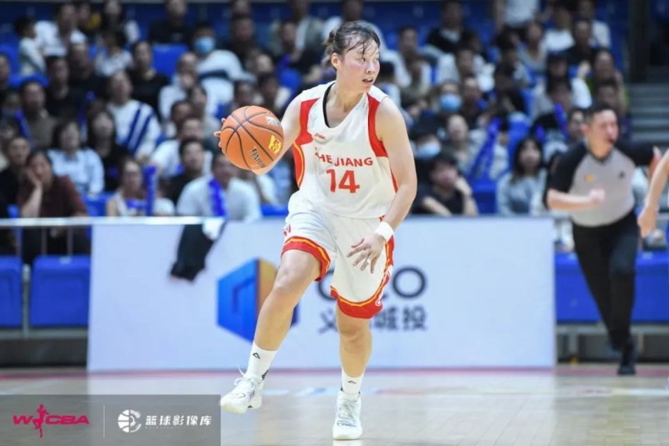 【WCBA联赛】第三轮｜五人得分上双，浙江稠州银行88-54大胜大庆安瑞达，主场首战告捷！_腾讯新闻