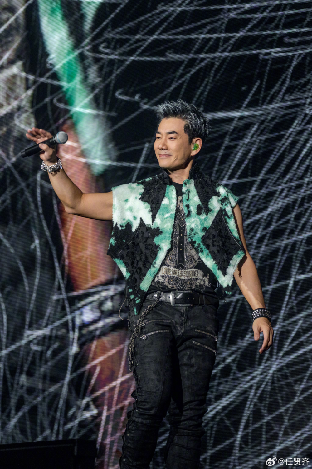 封面专访|"齐迹2024"成都站加场,任贤齐:今年的生日在成都过!