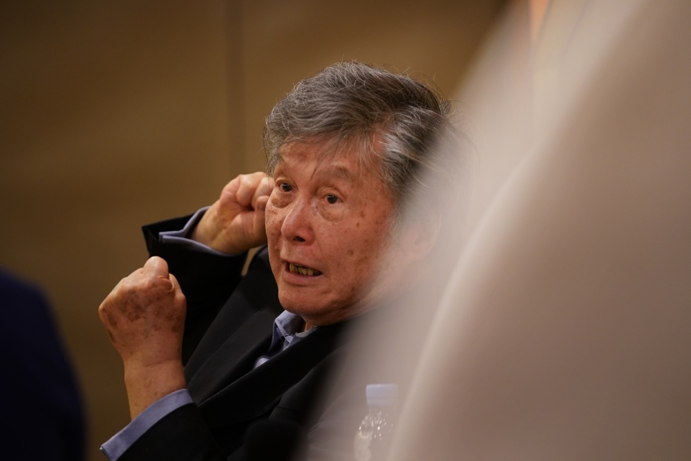 既弹且谈,"80后"钢琴泰斗殷承宗的《黄河》情缘