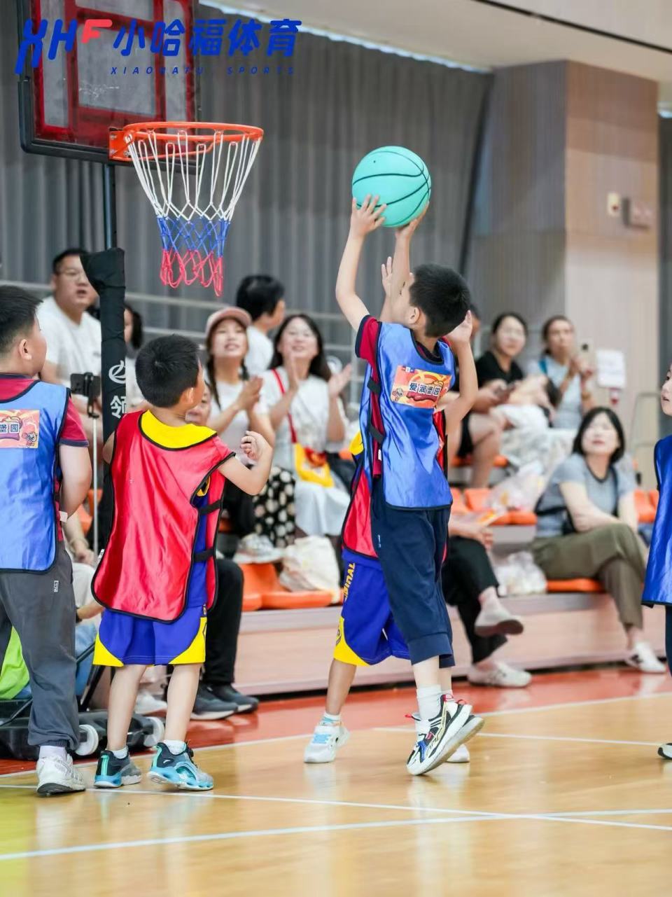 小篮球转动大梦想——LHK福宝之星幼儿篮球嘉年华活力绽放