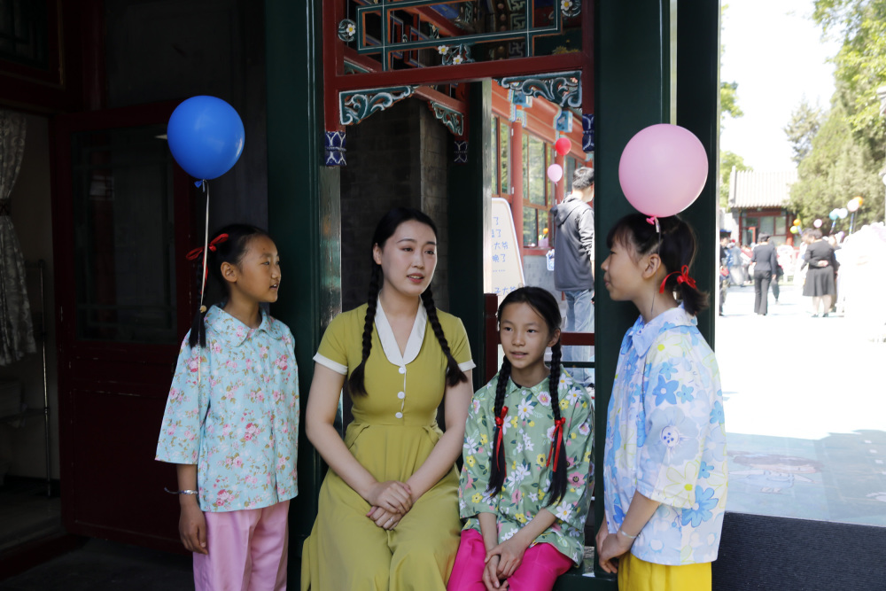 北京方家胡同小学成北京儿艺艺术教育基地_腾讯新闻