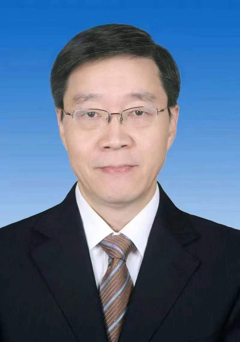 人物简介黄辉,2023年当选中国工程院院士,长期从事含能材料研制及安全