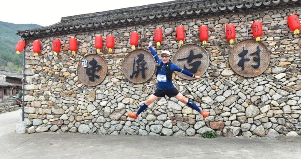 赛事途径古色古香的东屏古村落,三门最高峰皇嬉梁,历史悠久的岩下村