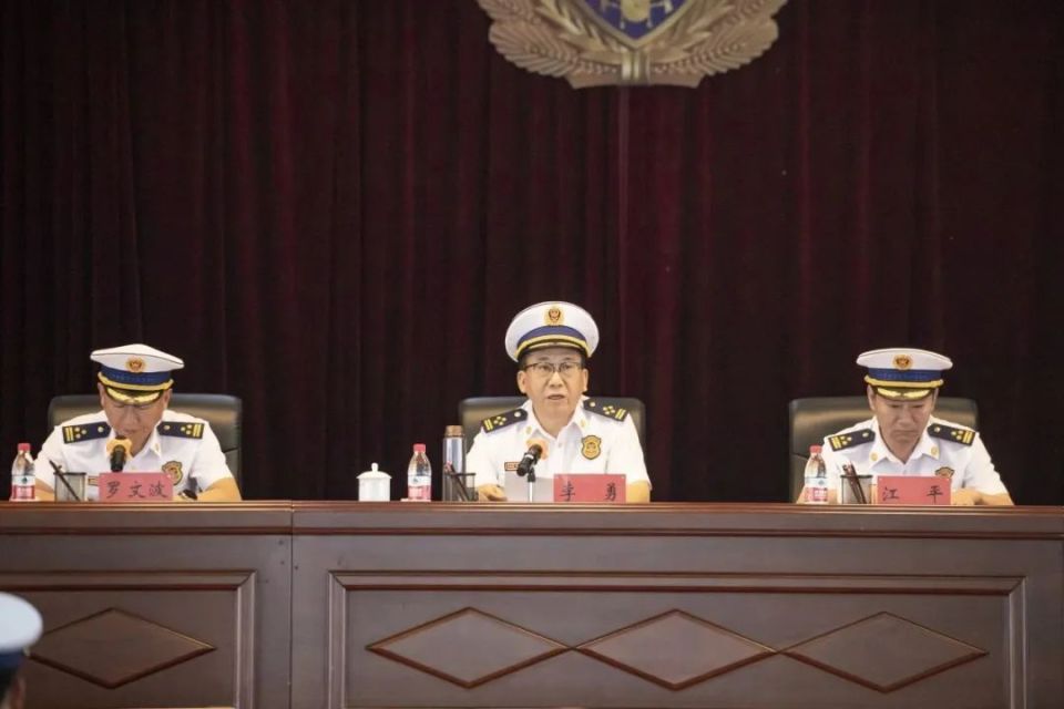 江平,罗文波,杨贵生副总队长,张帆副政委出席典礼,总队相关处室负责人