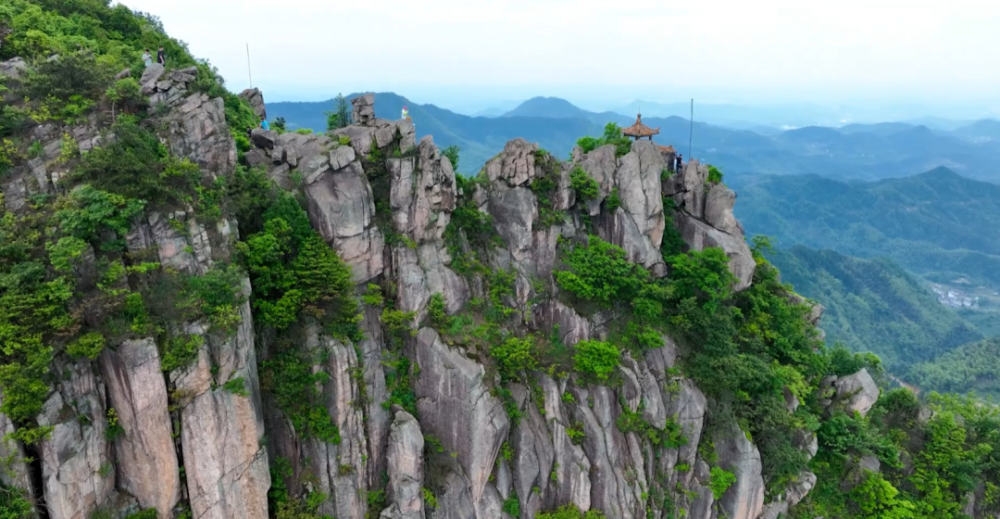 你的爬山搭子,解锁郴州这处山野秘境09