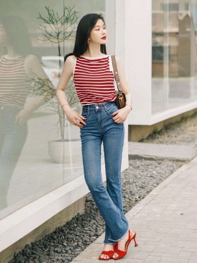 微胖的女生穿裤子要记住穿松不穿紧除非你不想显高变洋气