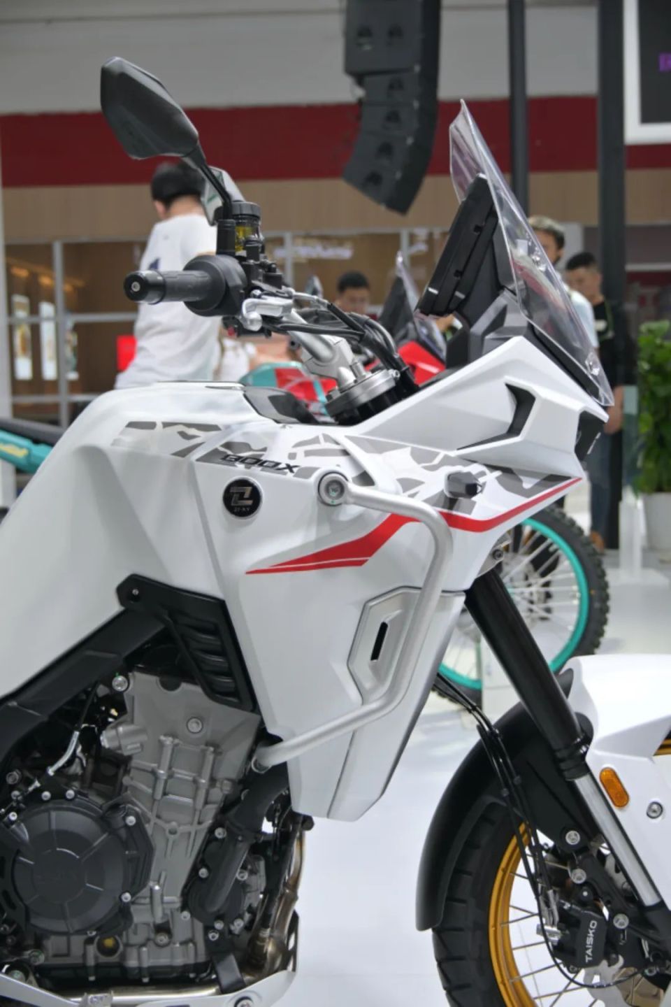 摩托车|更适合摩旅的凯越800x旅行版