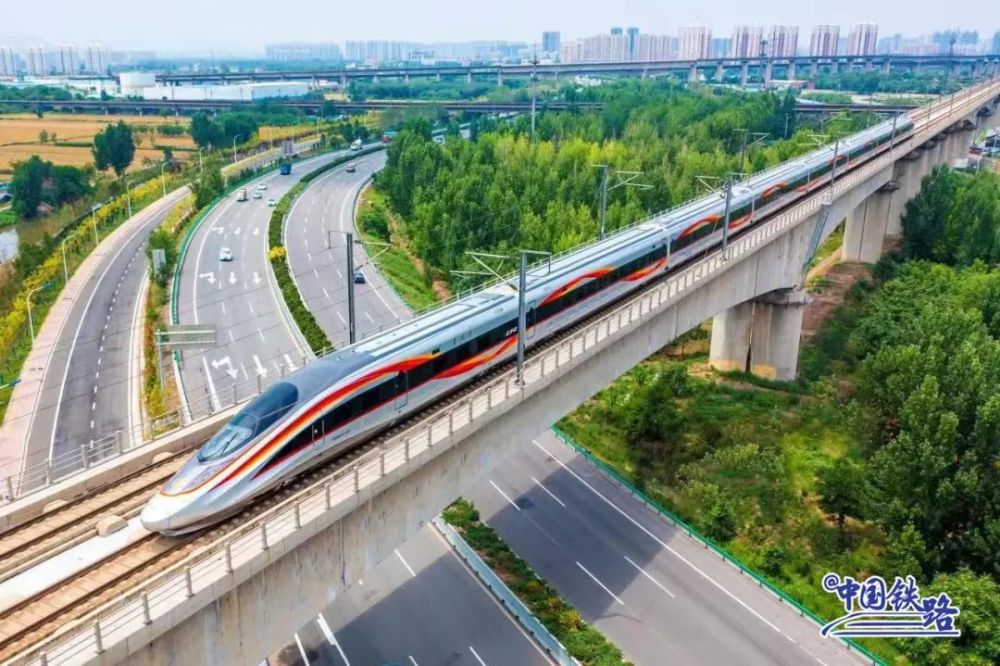 国铁集团一季度营收2719亿元同比增18发送旅客753亿人