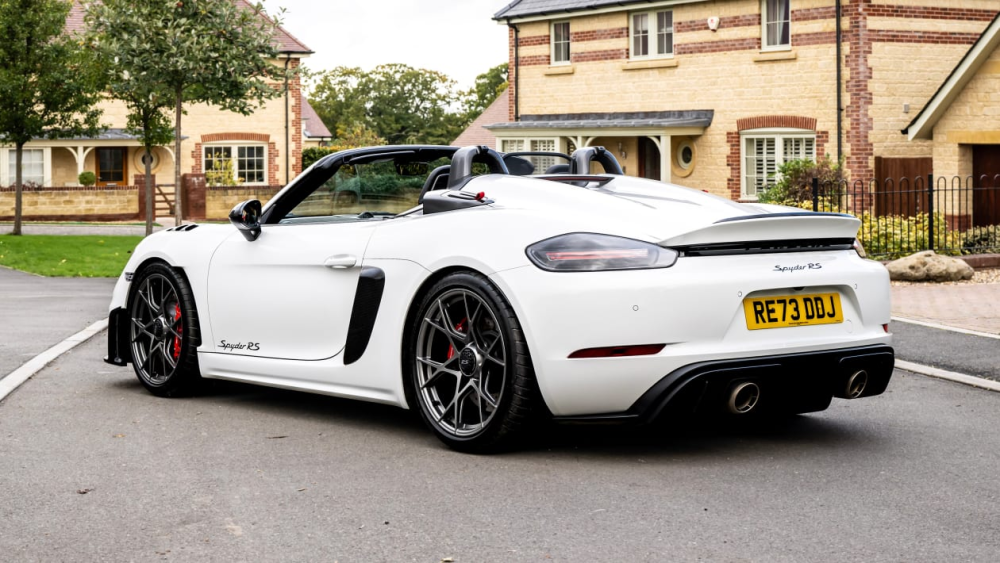 性能与敞篷相结合,保时捷718 spyder rs实车图发布