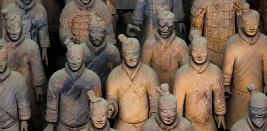 兵马俑里没女兵,这是秦始皇爱护女性的铁证? | 循迹晓讲