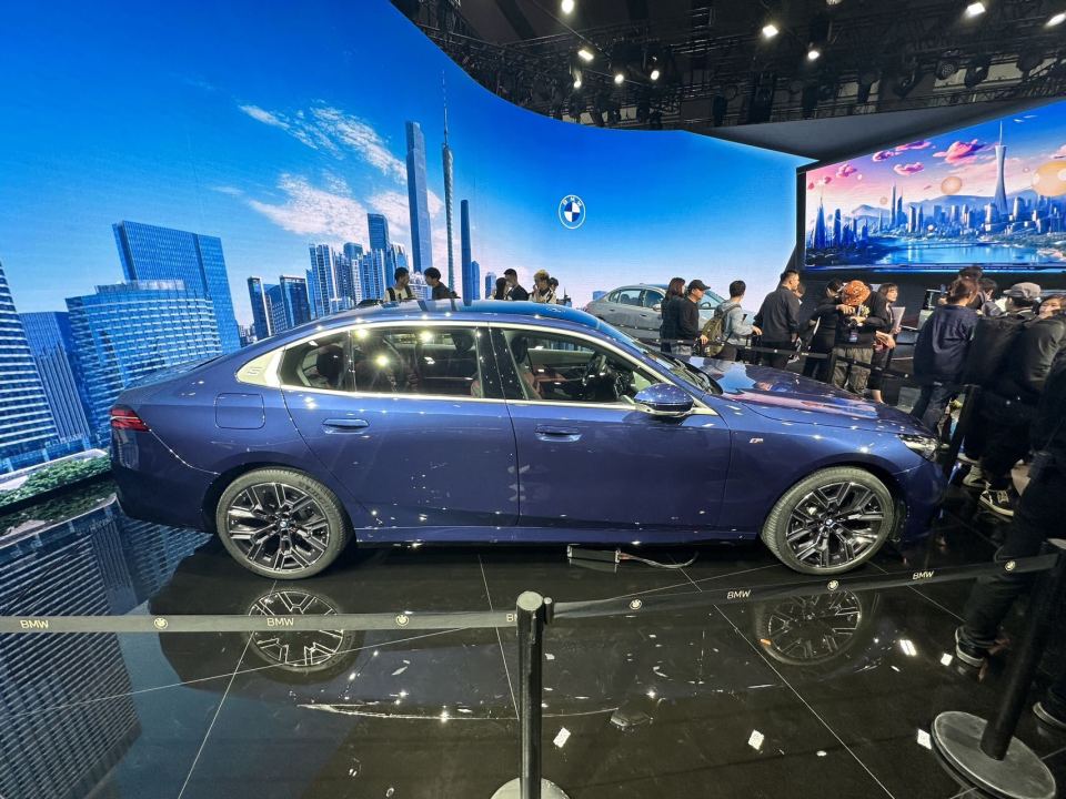 2023广州车展全新宝马5系宝马i5新宝马x2亮相