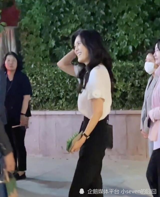 54岁三星长公主李富真近照曝光，满脸皱纹苍老很多，没森林北漂亮_腾讯新闻