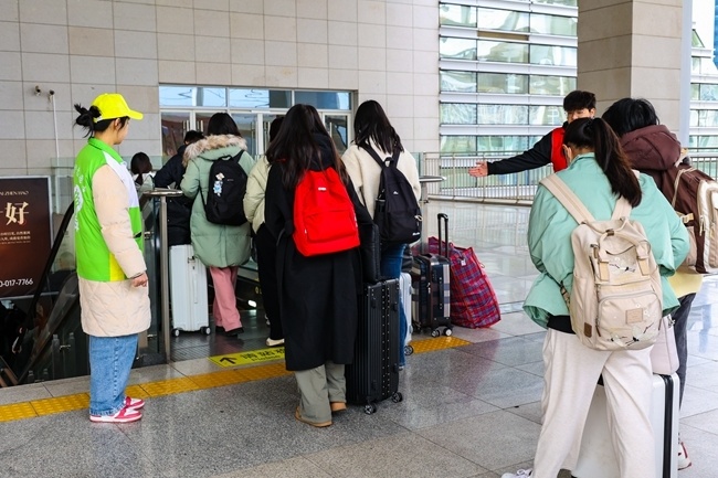 宁德铁路客运多措并举畅通学生返校路
