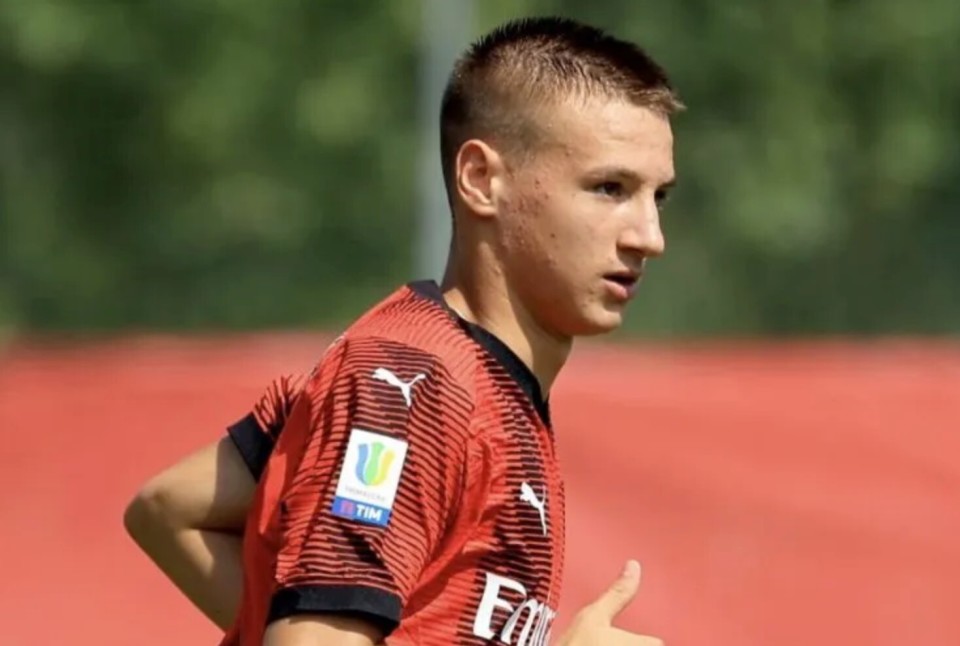 卡马尔达此前在各级青年和少年队的比赛中打进了超过