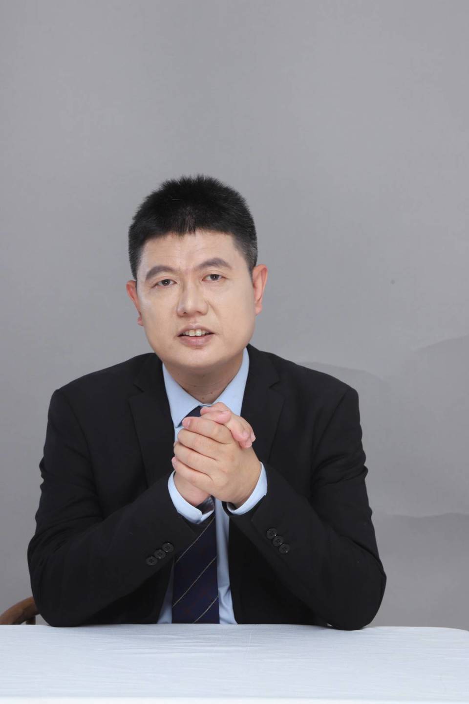 专访盘和林：美联储降息将利好制造业和科技行业-腾讯新闻