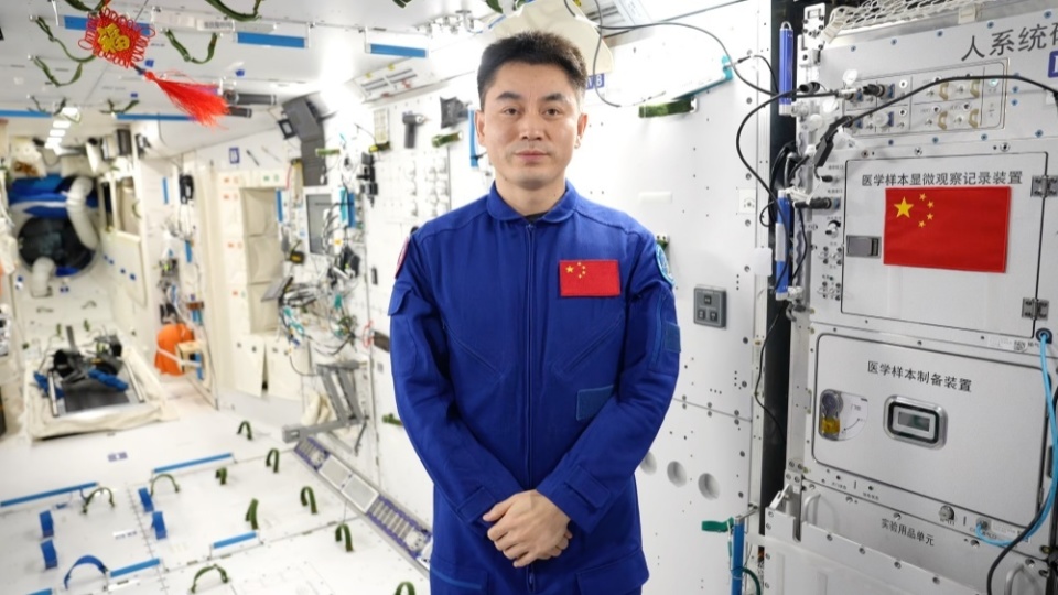 归期已定！第二次出差太空的川籍航天员叶光富要回来了_腾讯新闻