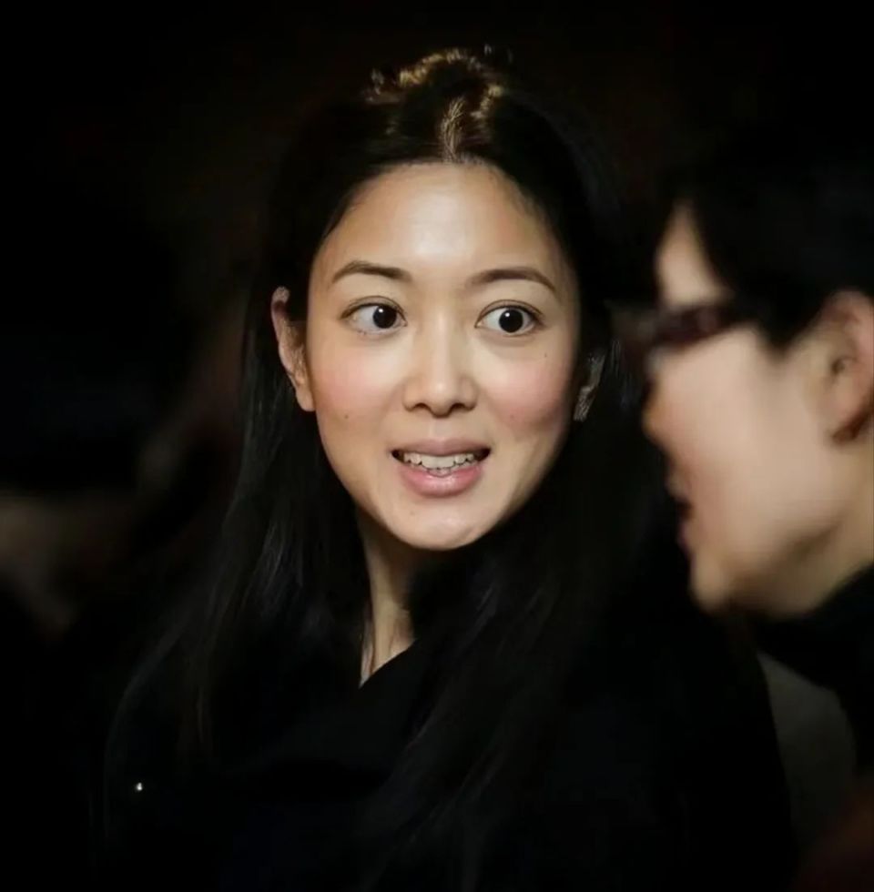 现实版庶女斗倒嫡子?最强港圈豪门女继承人的手腕是真的绝.