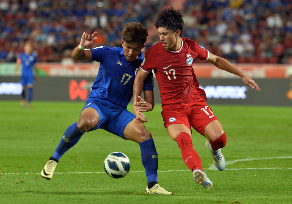 足球——世预赛:泰国胜新加坡 无缘晋级