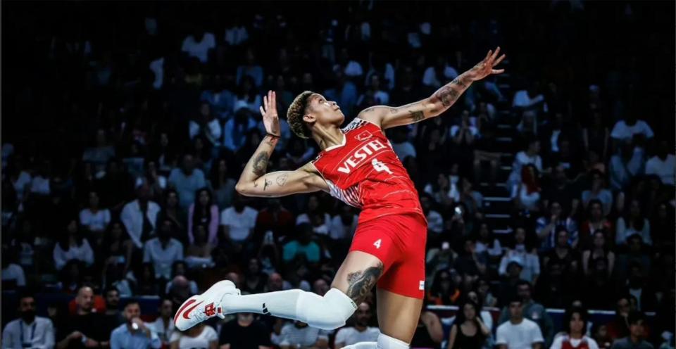 当时还特地将女友的照片纹在了大腿上,直到分手才将纹身清除掉