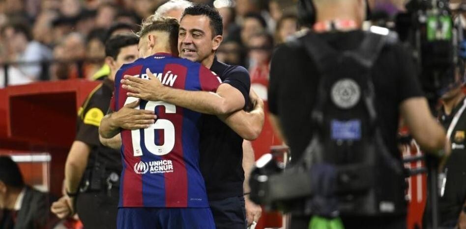 哈维执教期间完成首秀的拉玛西亚小将阿霍马奇 21-22赛季西甲联赛第14