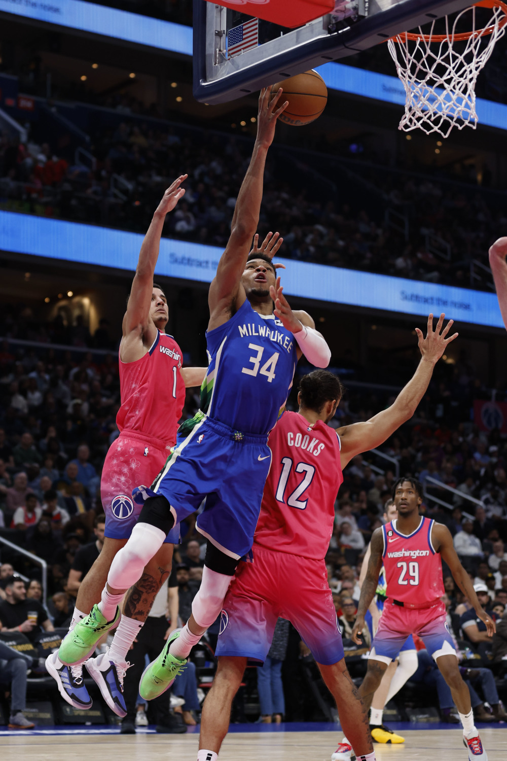 (体育)篮球——nba常规赛:雄鹿胜奇才_腾讯新闻