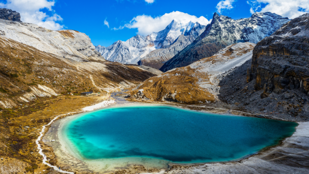 好消息!今起至5月5日,西岭雪山景区对全国游客免门票
