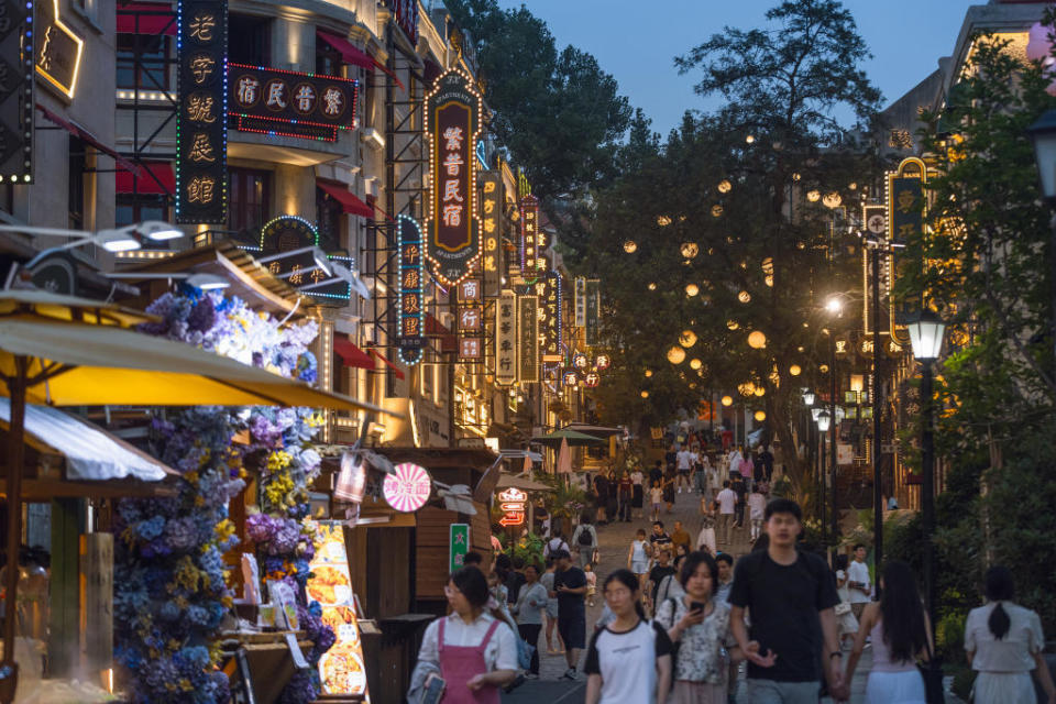 有音乐,有夜色,青岛老城之夏不可错过!