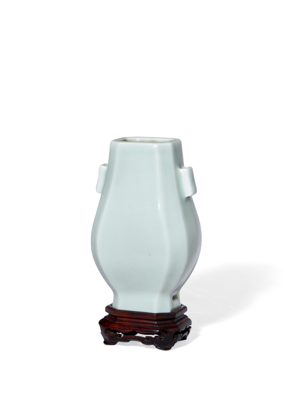 highrmb 180,000-280,000919清康熙 胭脂粉釉团凤纹摇铃尊「大清康熙