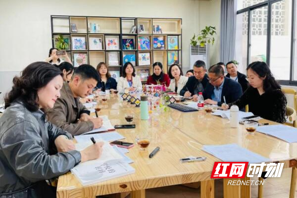 唐冬梅小学名校长工作室主题研讨活动在芙蓉区东茅街小学举行