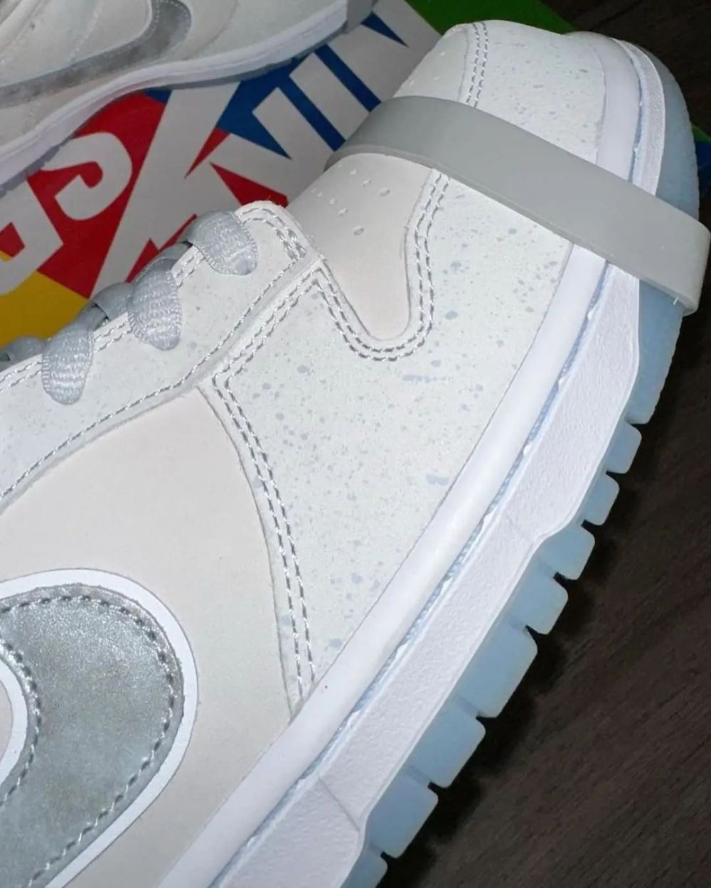 "白龙虾"dunk sb 最新发售消息!_腾讯新闻